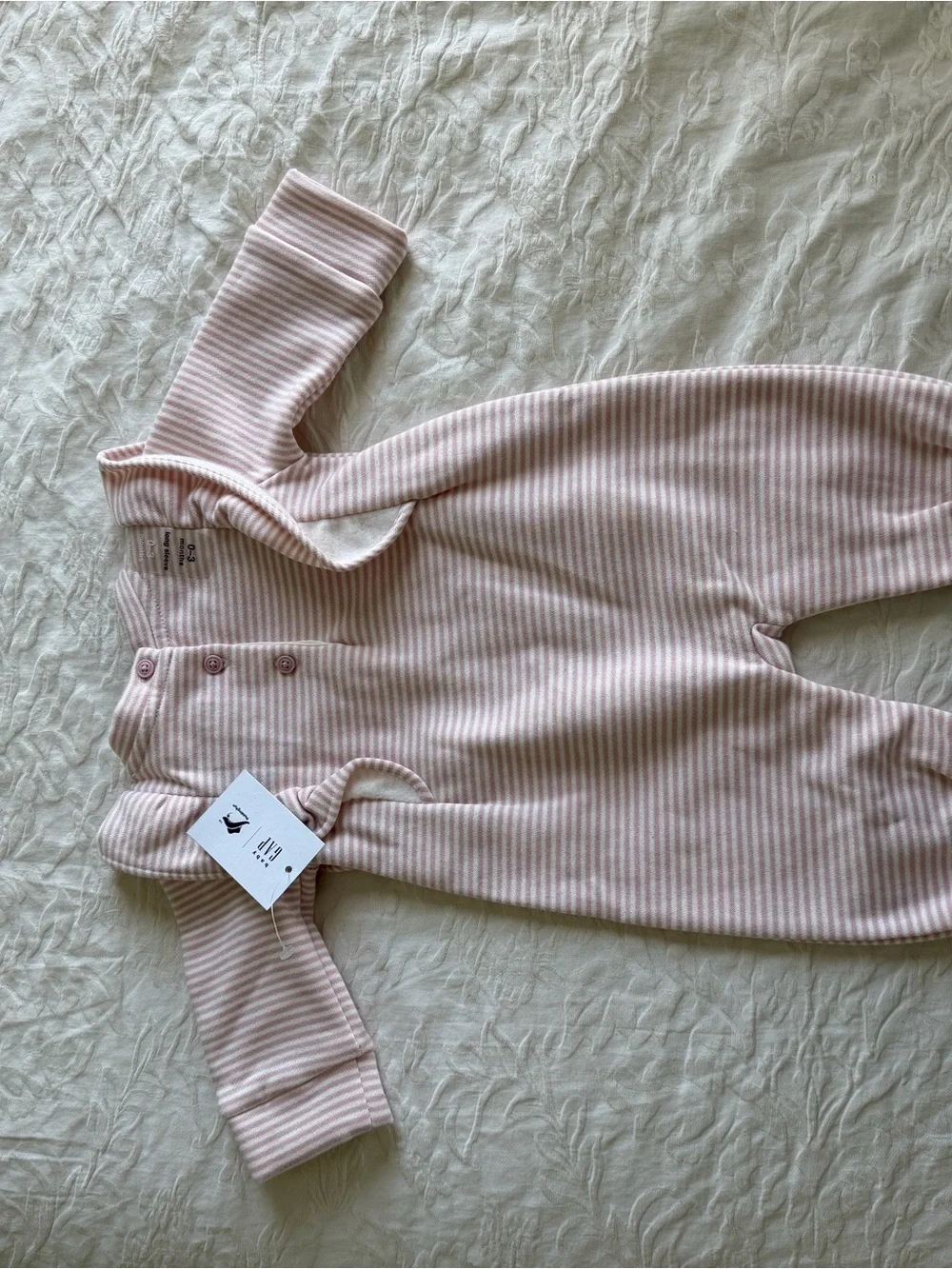 GAP soft pink